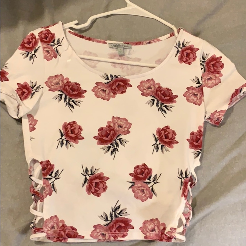 Cropped tee